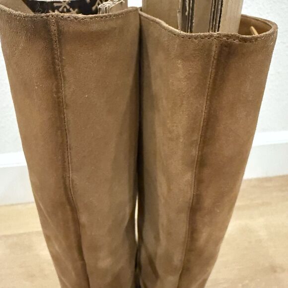 KORS Michael Kors Flat Tan Suede Pull-On Knee-High Boots Sz 6 - Picture 7 of 12